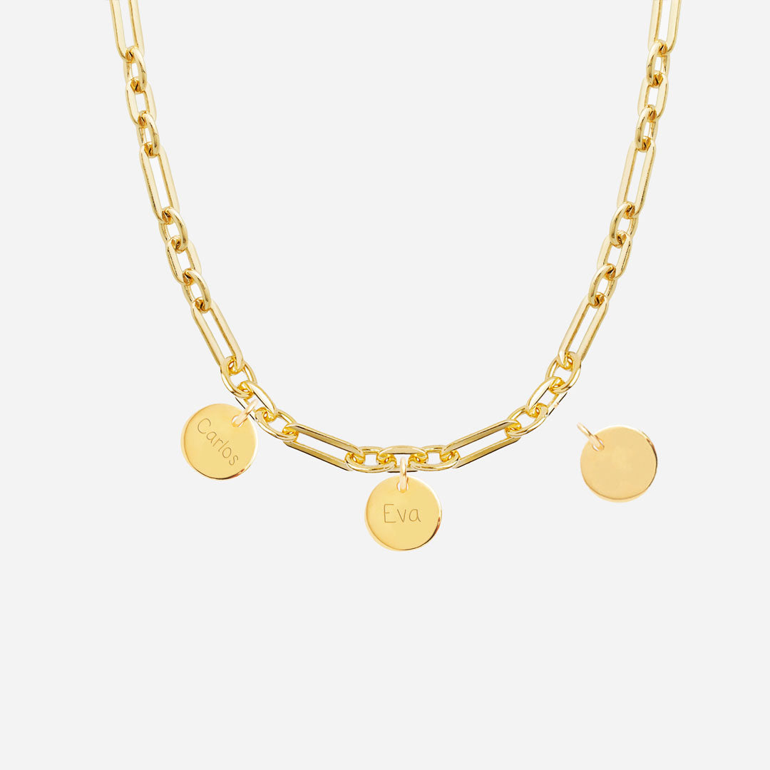 Añadir Medalla Mediana con Baño de Oro a Pulsera o Collar