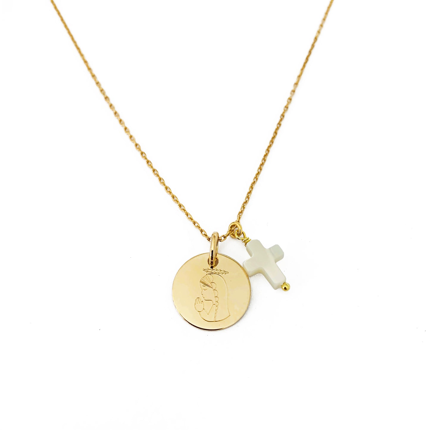 Collar con Medalla con Baño de Oro con Virgen Niña y Cruz de Nácar personalizable