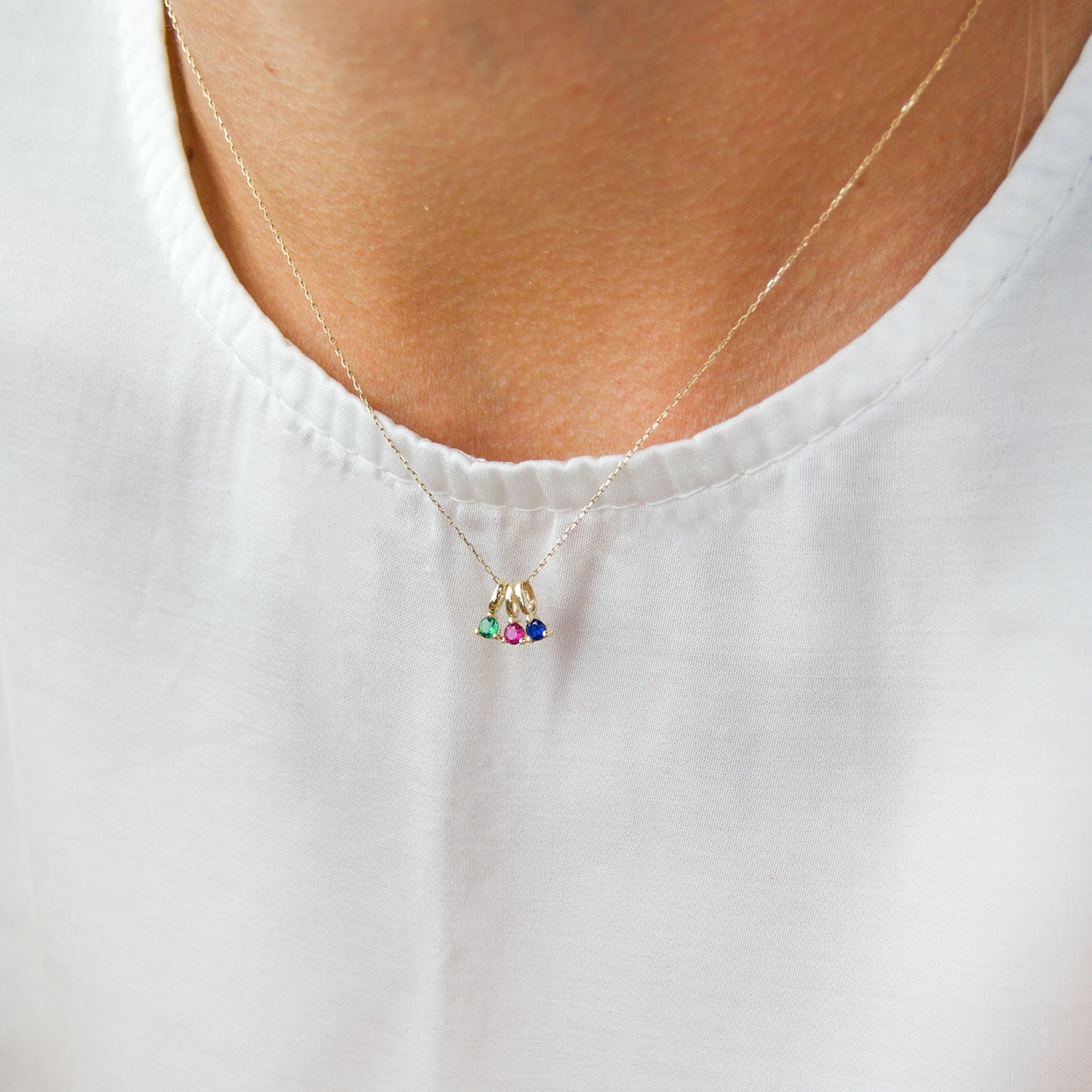 Collar de Oro con Circonita de Color de 3mm