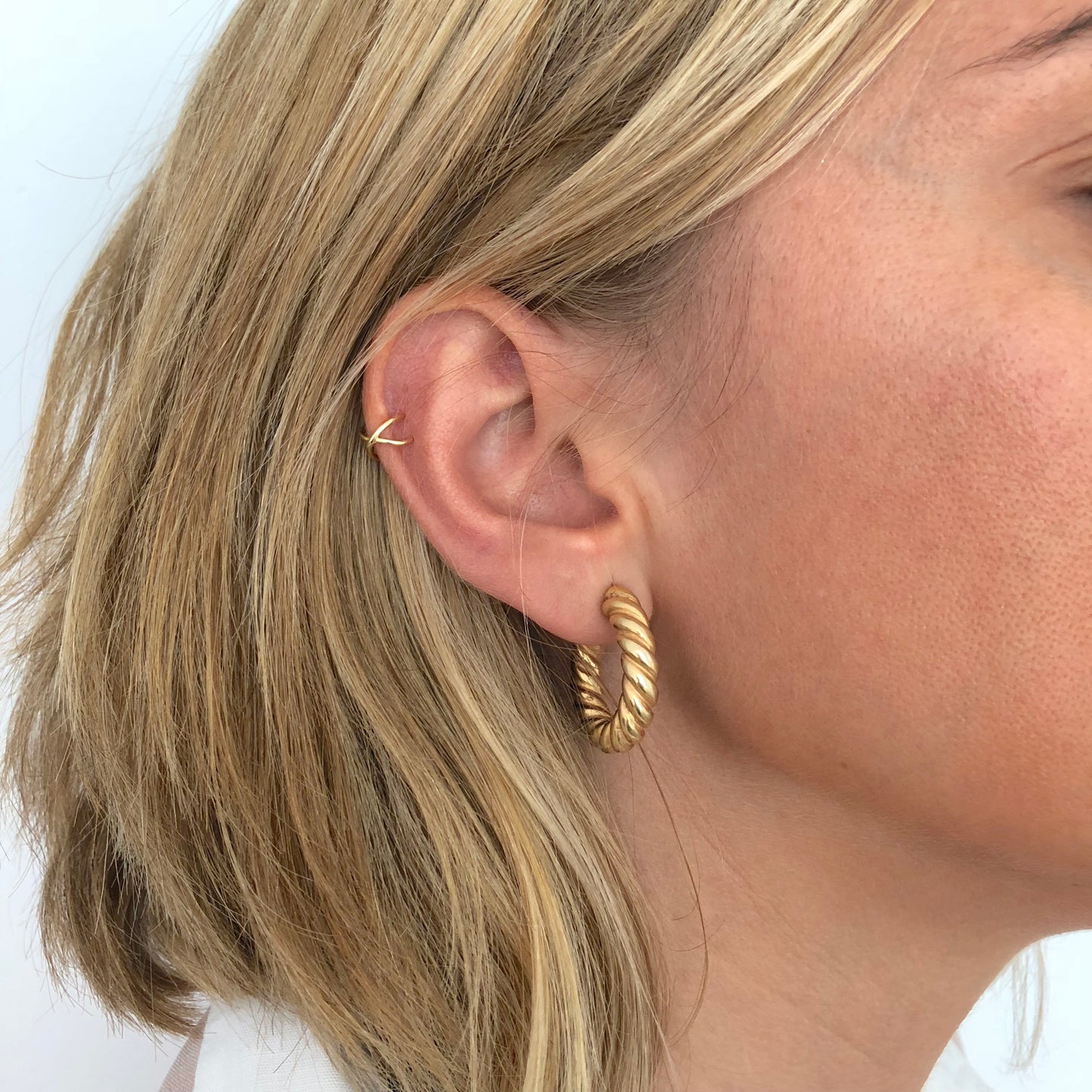 Pendientes Aro Grueso Super Rizado de Plata con Baño de Oro_