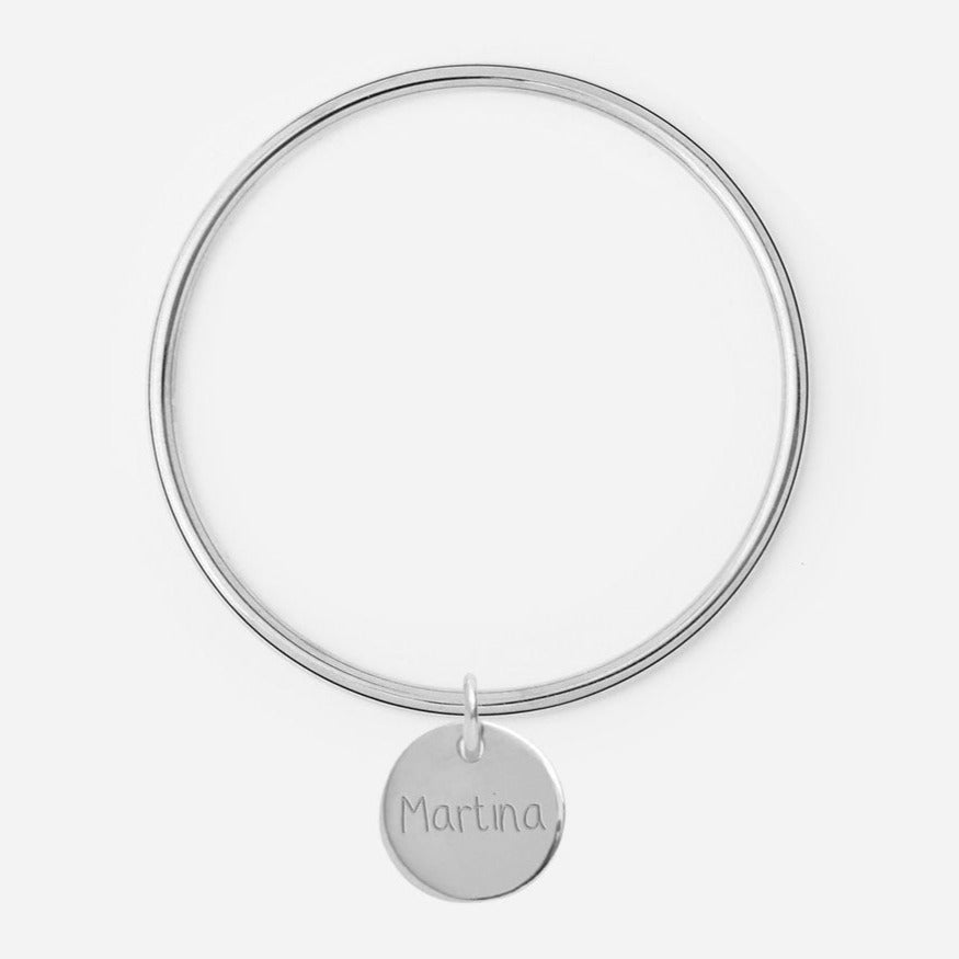 Pulsera Aro Rígido Personalizado de Plata con una medalla
