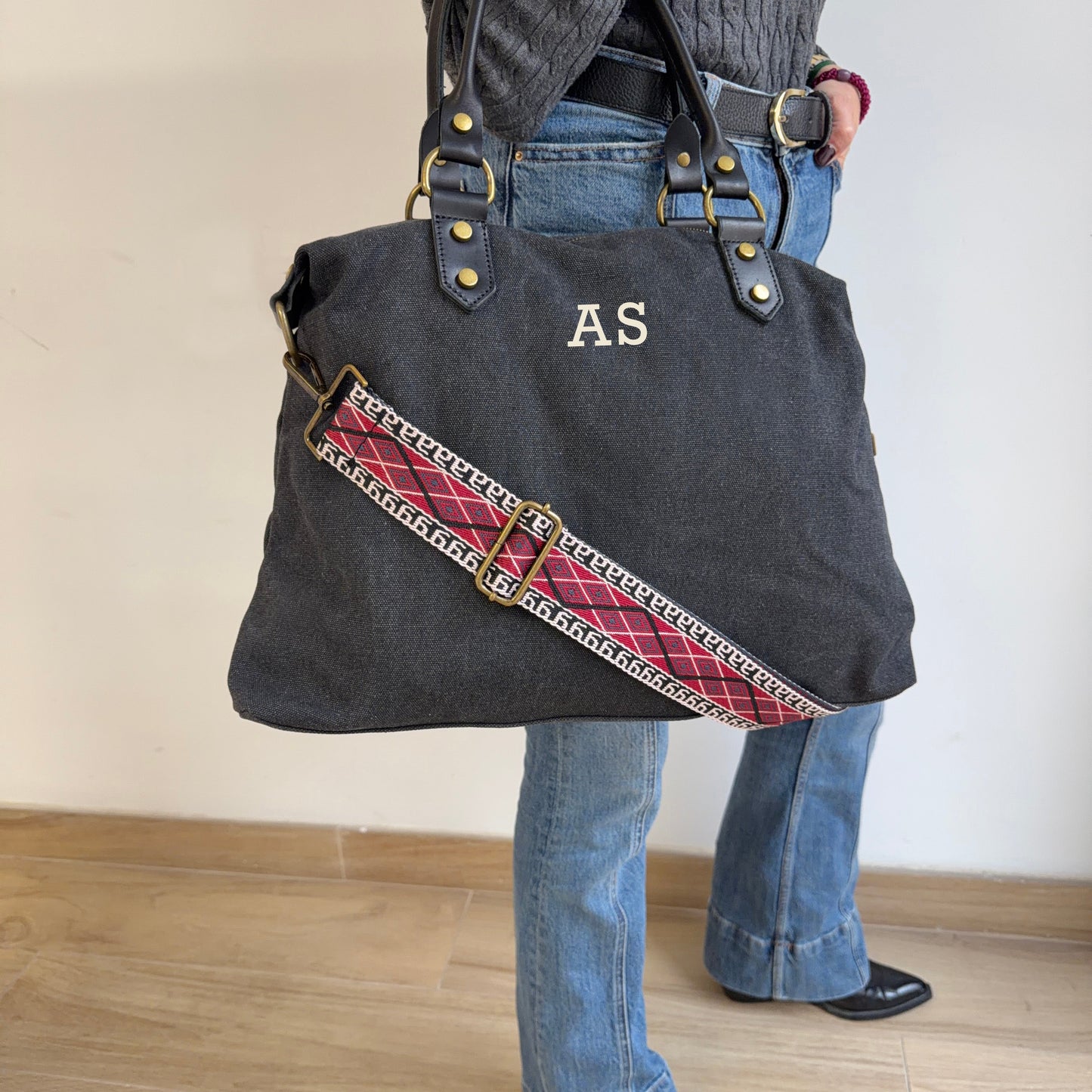 Bolso Negro de Lona y Piel Personalizado con Iniciales