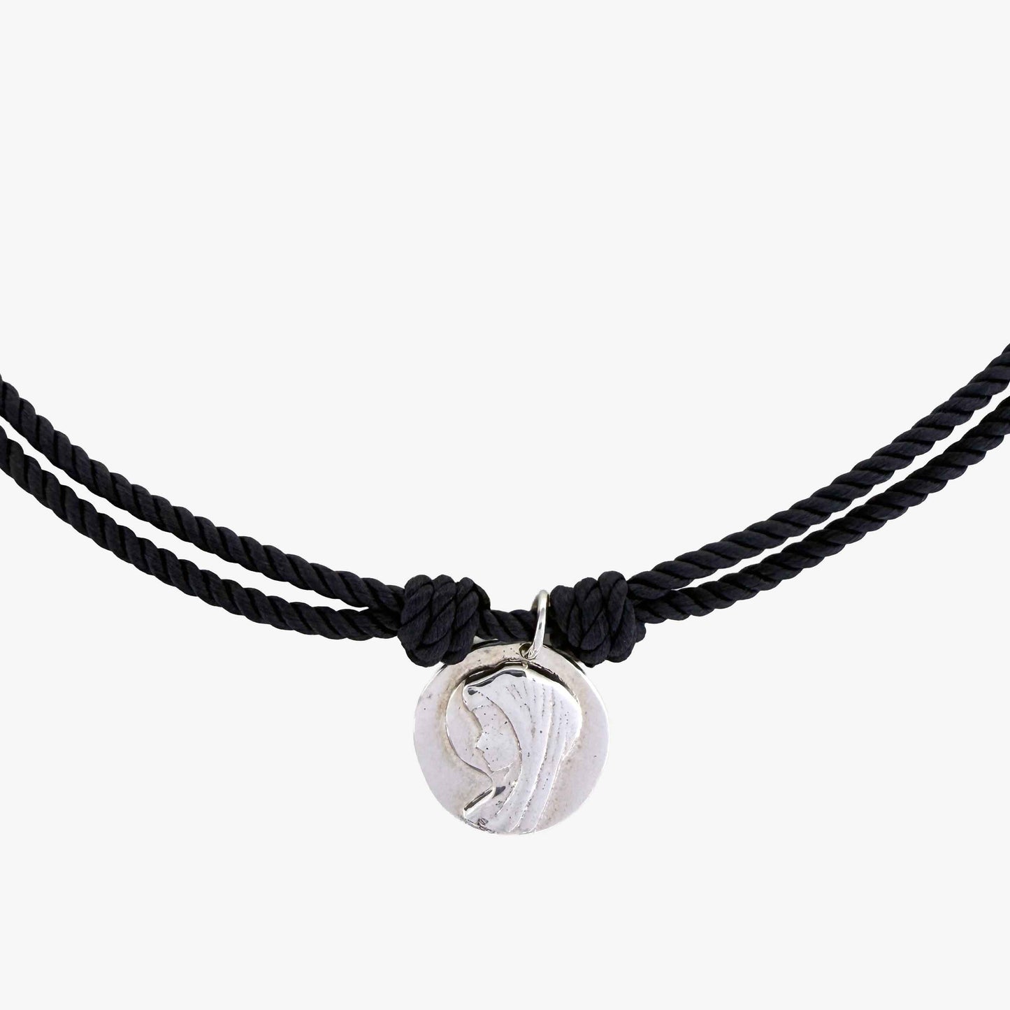 Collar Personalizado de Plata con Medalla Virgen Niña Y Cordón Trenzado Azul