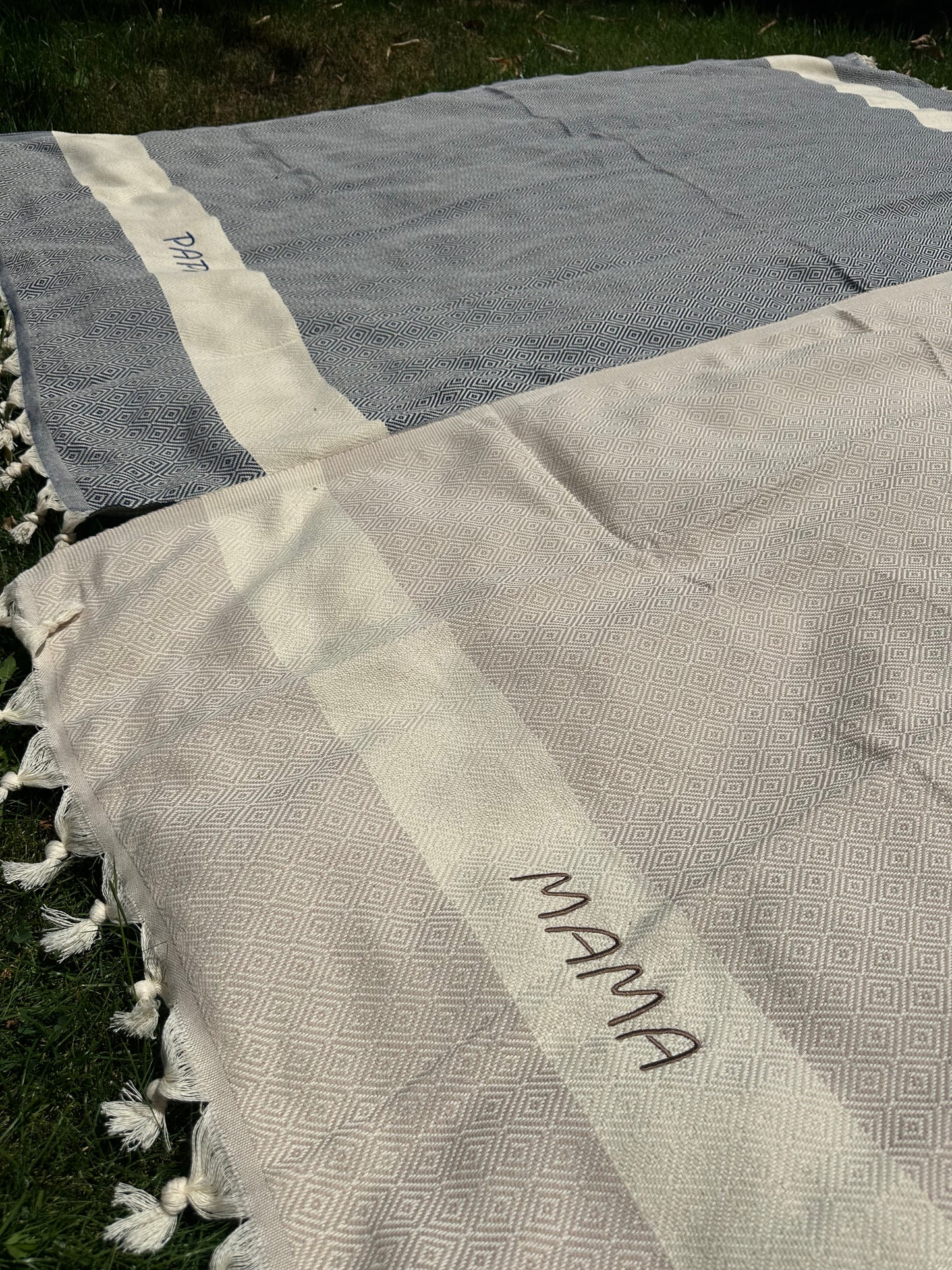 Toalla Pareo Beige Personalizada con Nombre Bordado