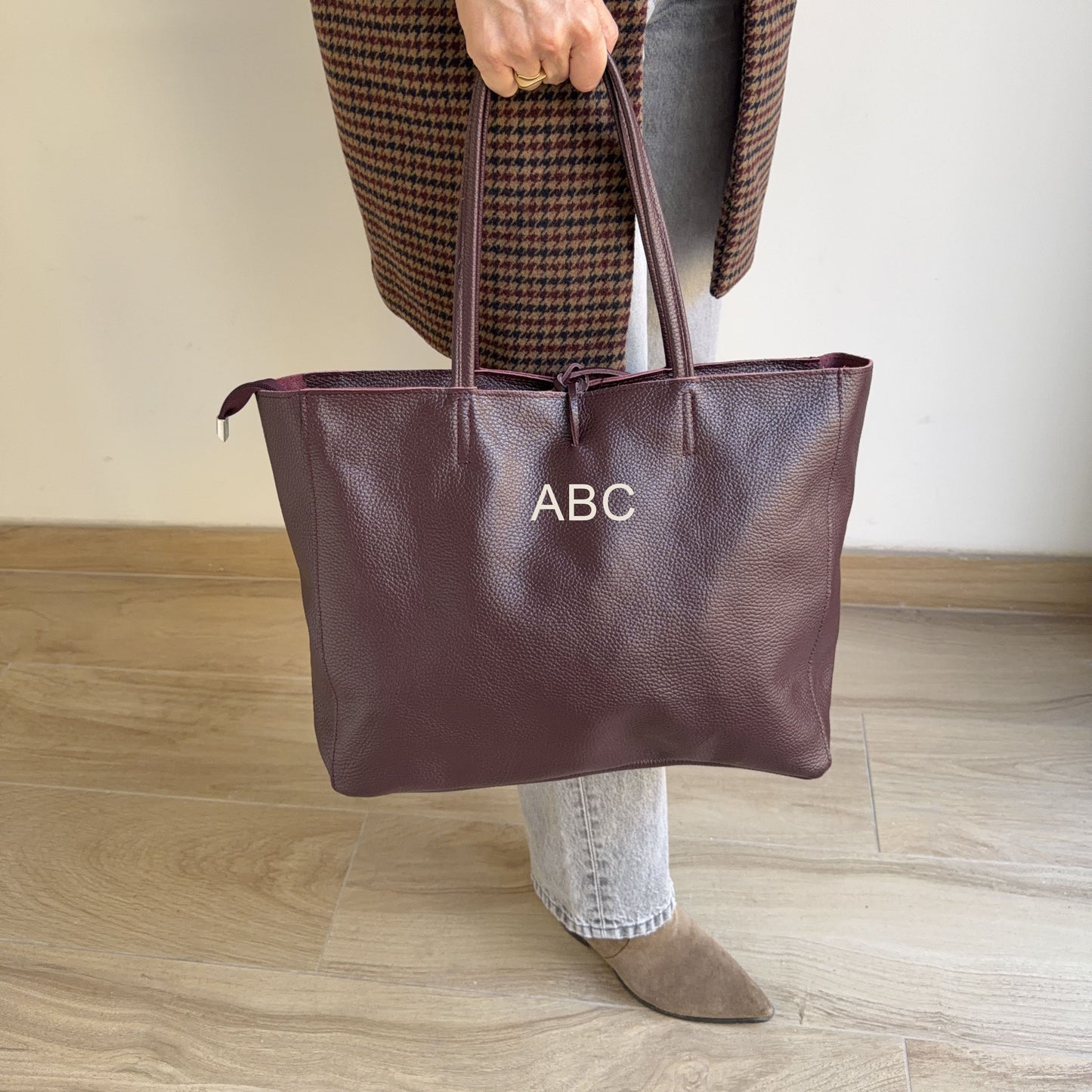 Bolso Shopping Burdeos de Piel Personalizado con Iniciales