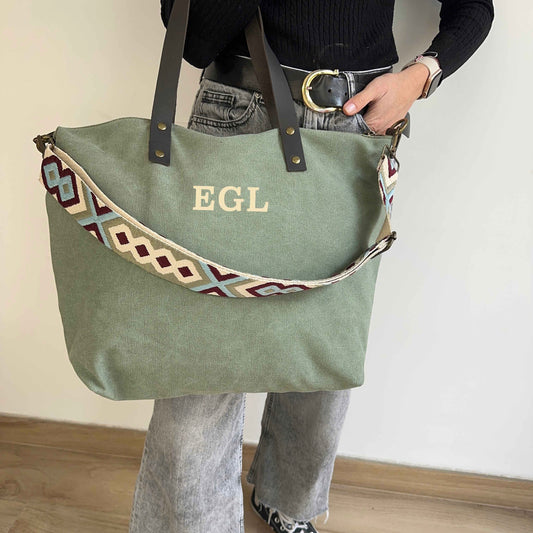 Bolso de Lona Verde y Piel Personalizado con Iniciales