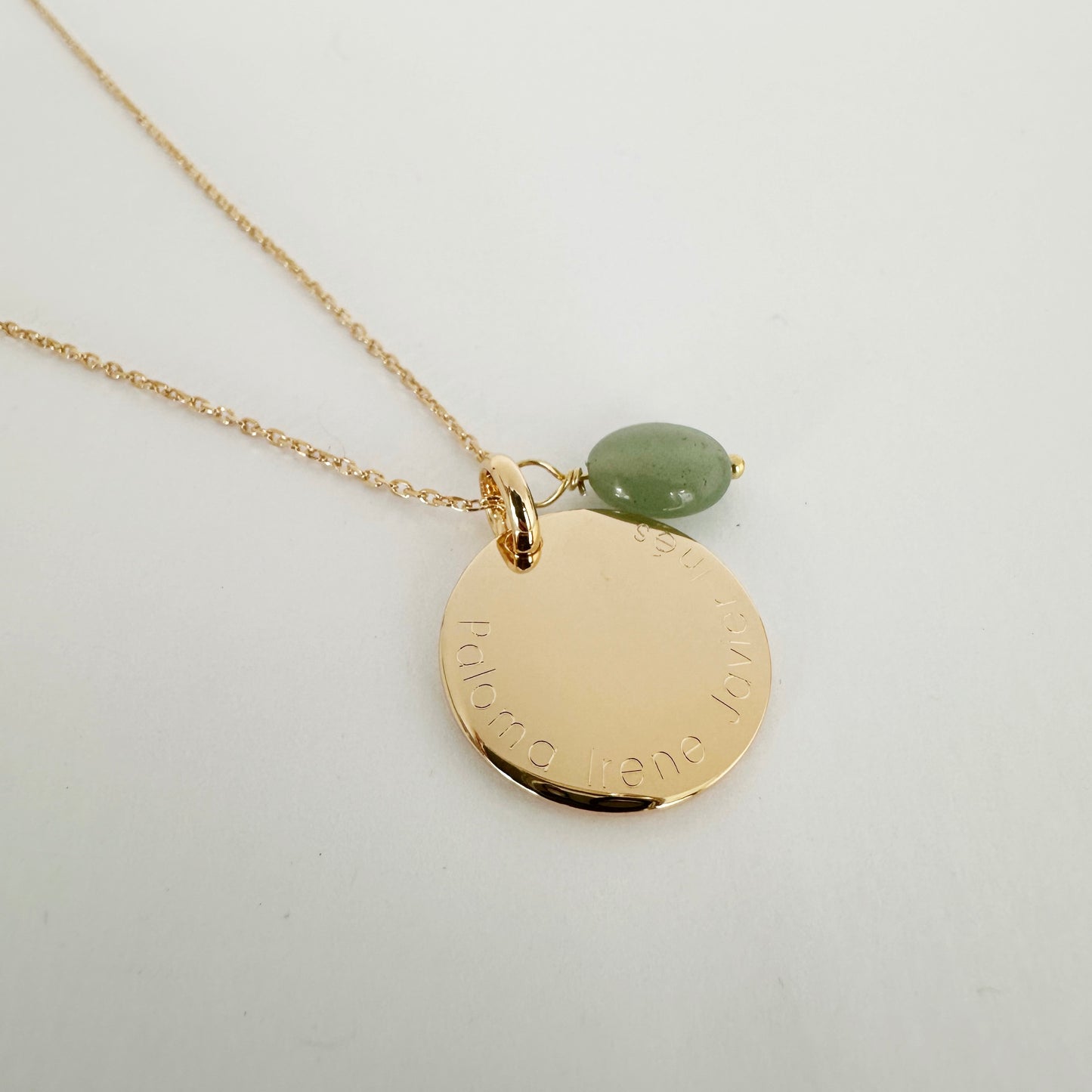 Collar Personalizado con Medalla grande con baño de Oro grabada y Piedra Aventurina