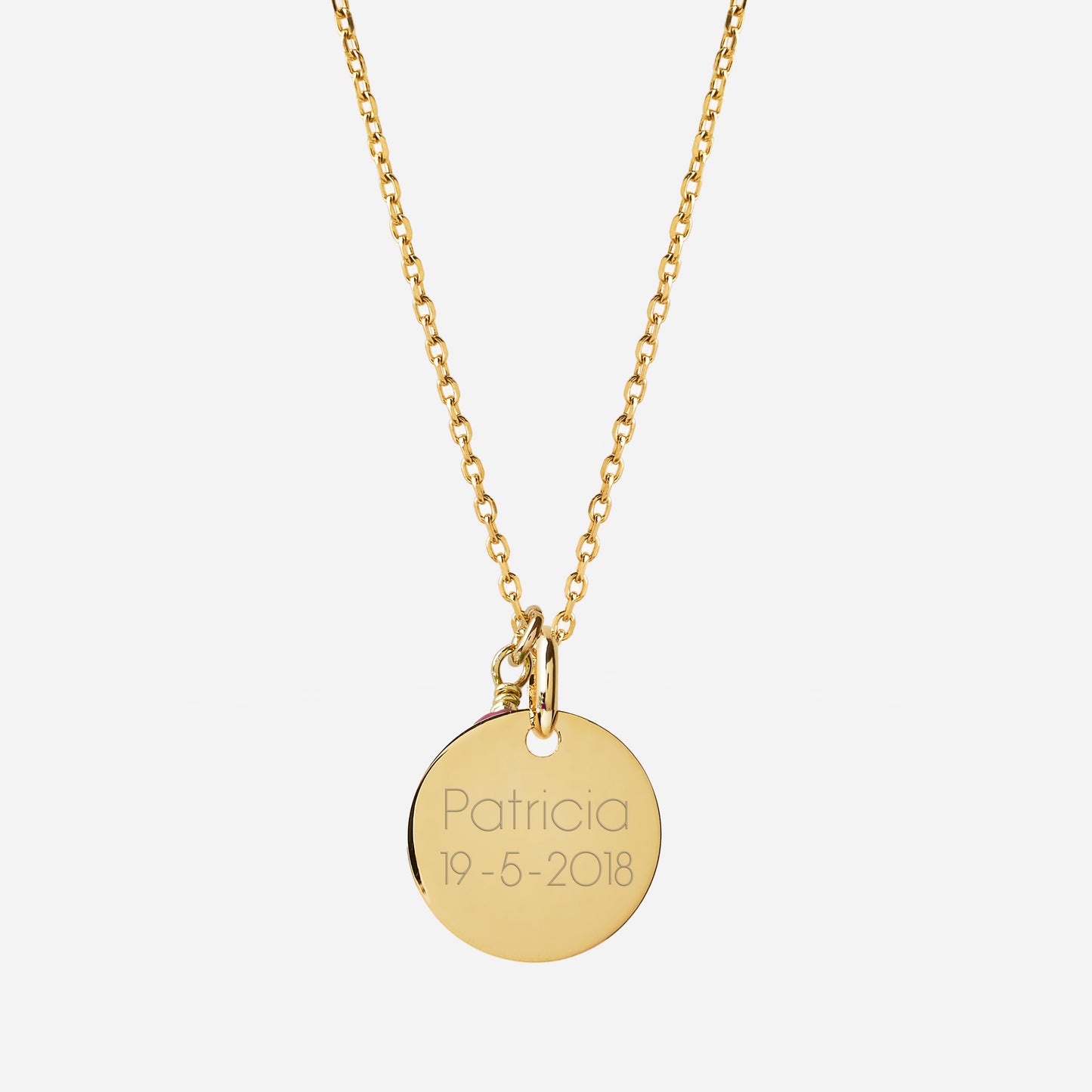 Collar Con Medalla con Baño de Oro con Virgen Niña personalizable con fecha y nombre