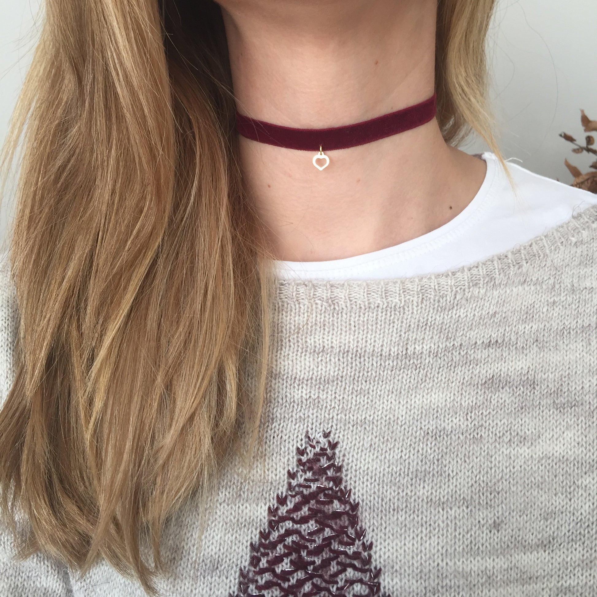 Chocker de terciopelo y Corazón de Plata con Baño de Oro_2