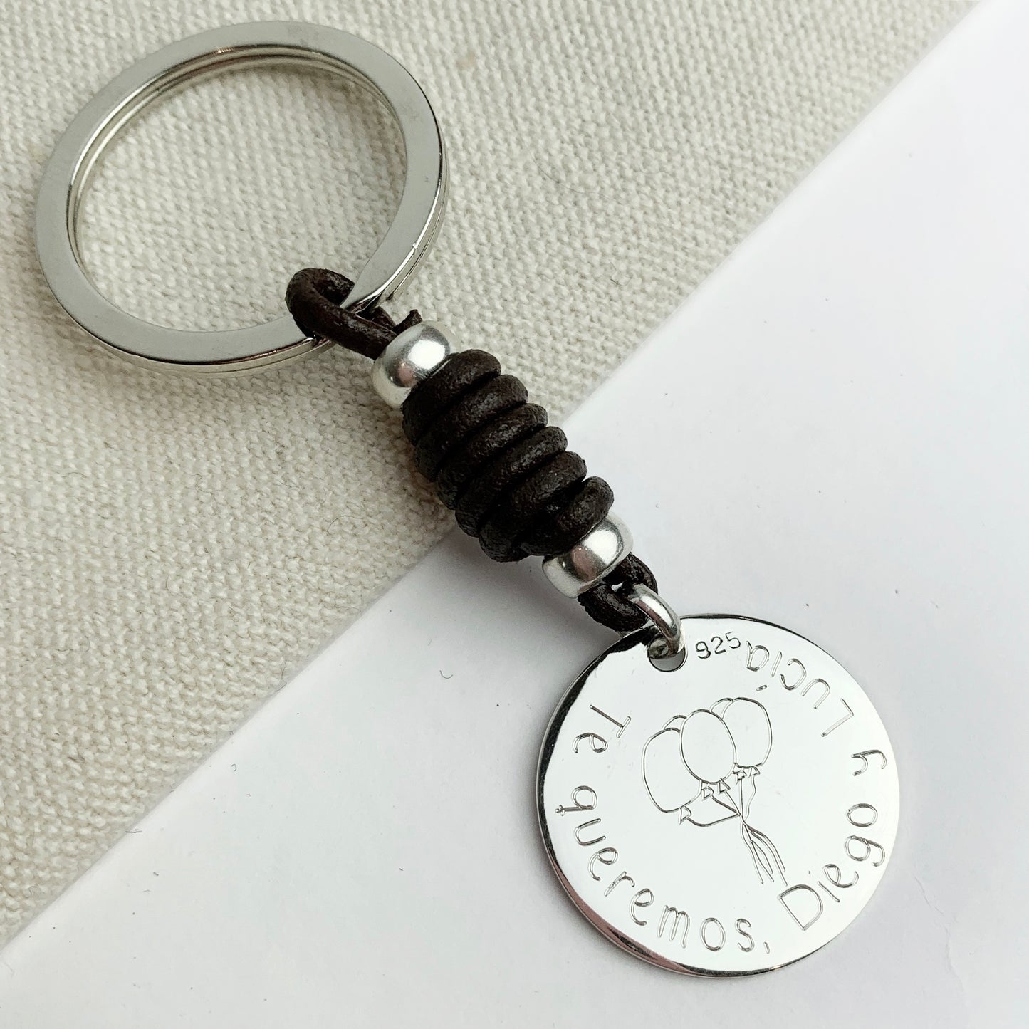 Llavero Personalizado de Plata y Cuero Con Tu Dibujo