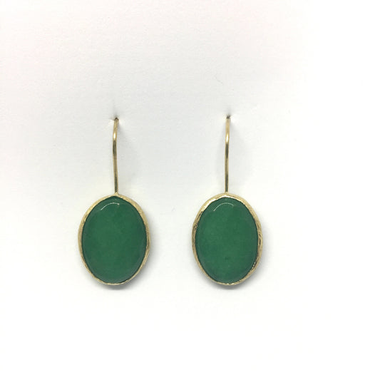 Pendiente piedra colgante verde con baño de oro