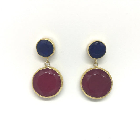 Pendiente dos piedras de colores azul y rosa